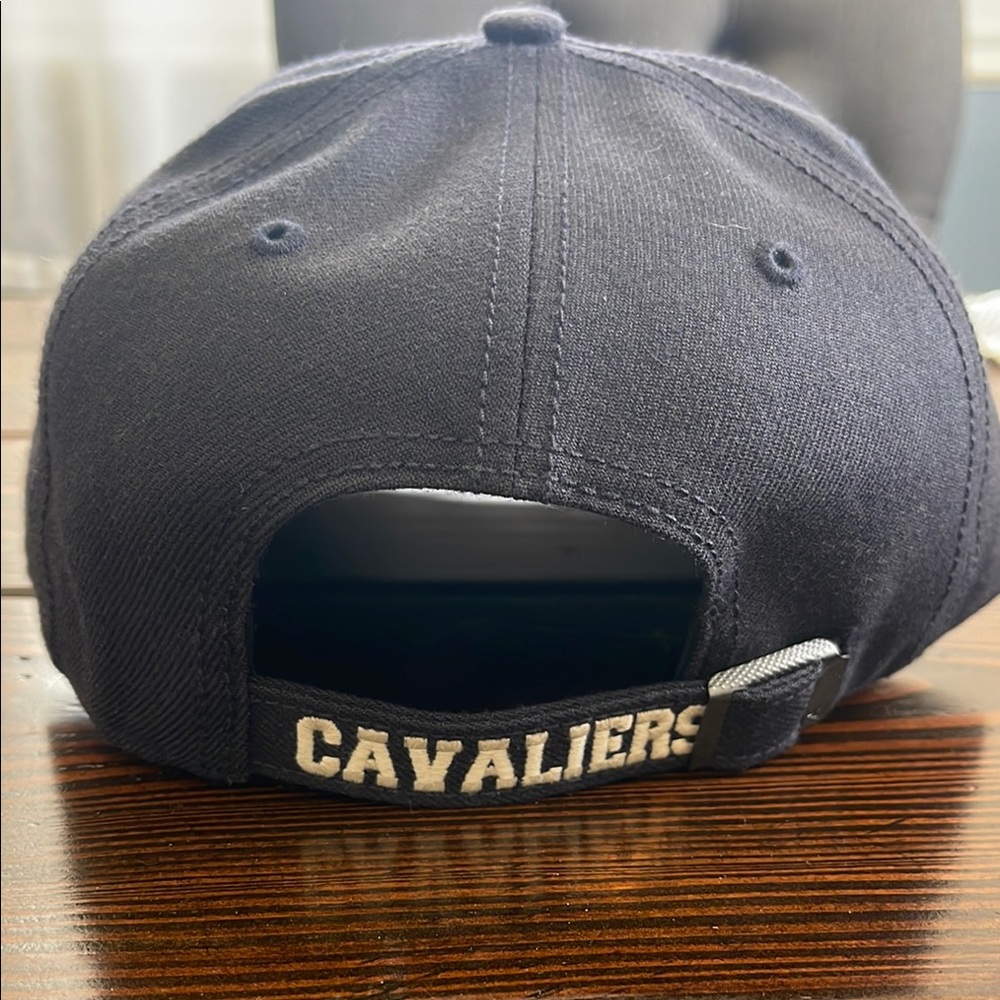 Cleveland Cavaliers Hat - Picture 2 of 8